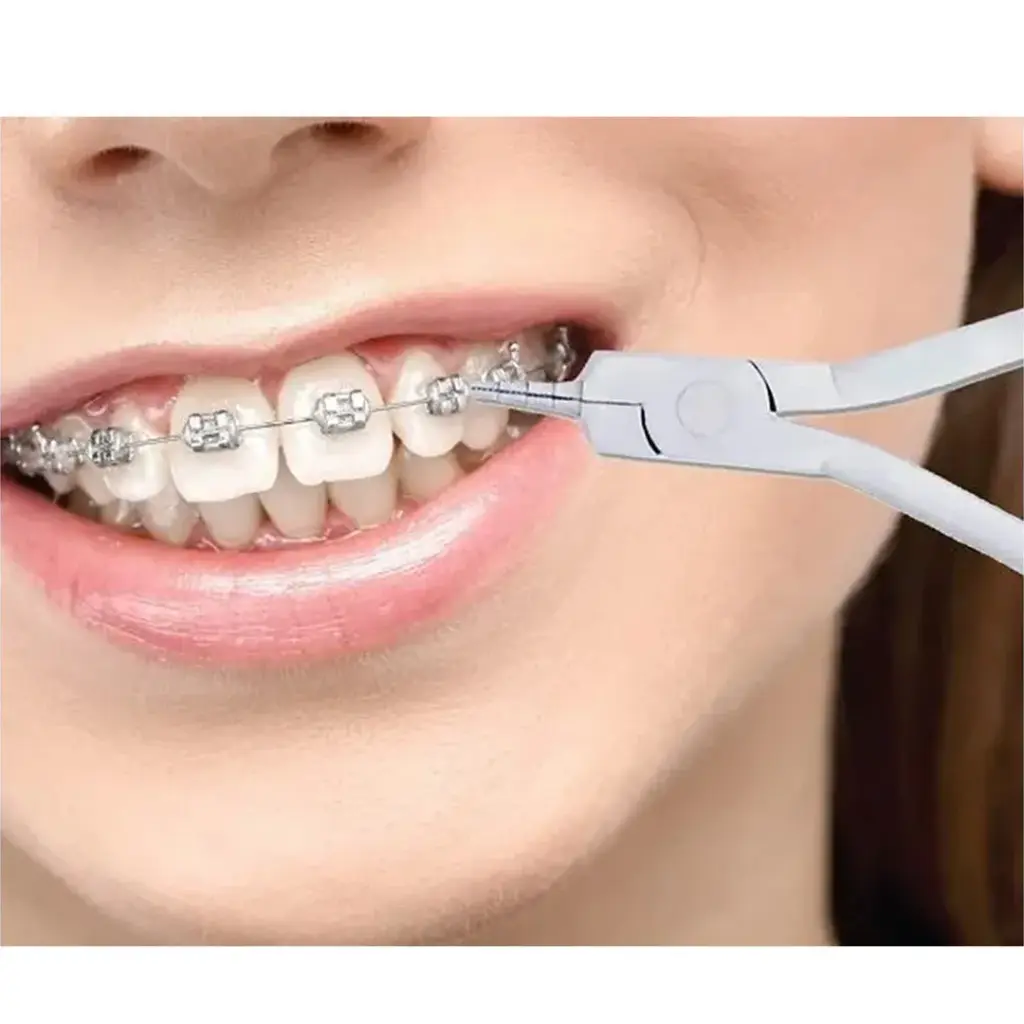 nance_loop_plier-2.webp