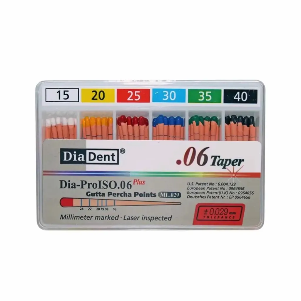 [003-0008] جتابيركا روتاري تيبر6  DiaDent 6% Taper Gutta Percha Points.webp